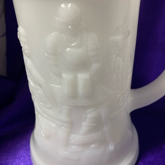 Vintage 2 Federal White Milk Glass Beer Mugs, 1950's Milk Glass Steins - Picture 7 of 7